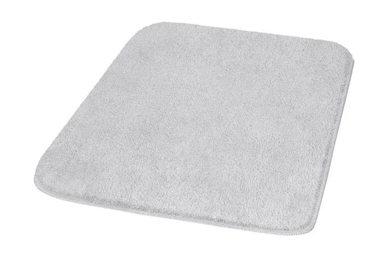 Badrumsmattan Wilna i 100% polyester, halkskyddad baksida